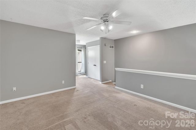 8073 Charter Oak Lane, Charlotte, NC 28226