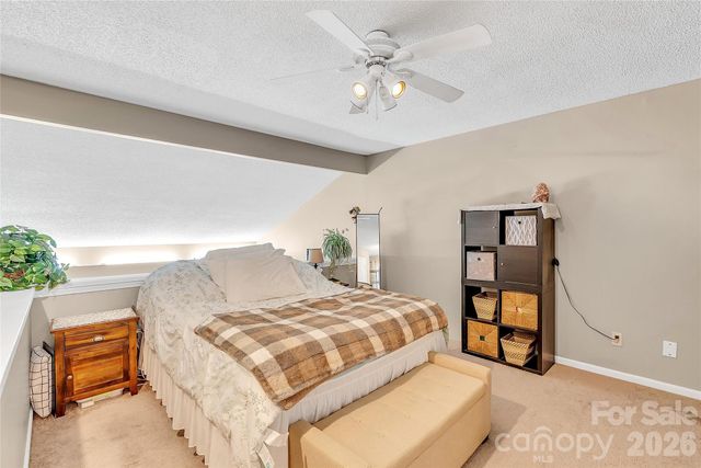 8073 Charter Oak Lane, Charlotte, NC 28226