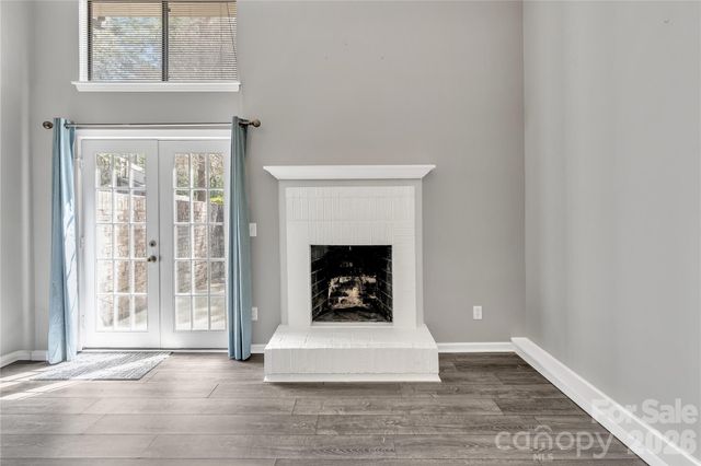 8073 Charter Oak Lane, Charlotte, NC 28226