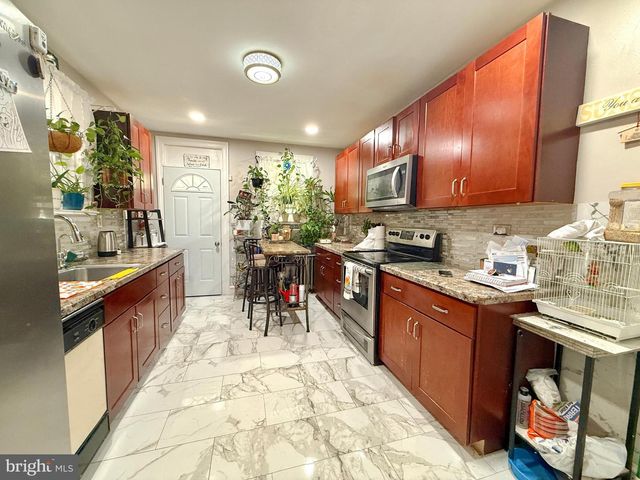 2610 PERKIOMEN AVE, Reading, PA 19606