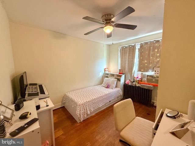 2610 PERKIOMEN AVE, Reading, PA 19606
