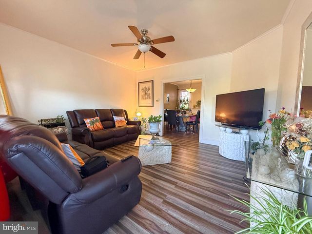 2610 PERKIOMEN AVE, Reading, PA 19606