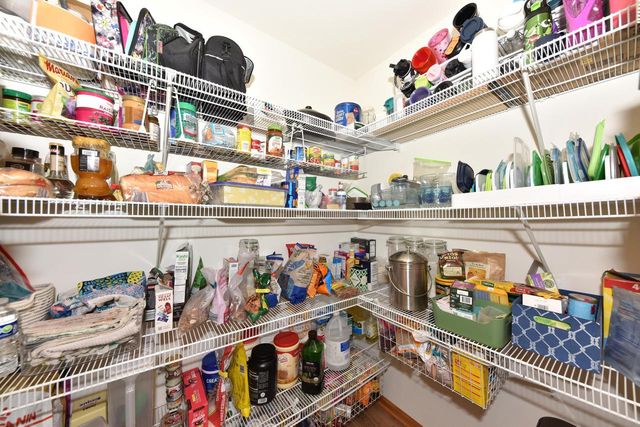 3234 S 57th STREET, Milwaukee, WI 53219