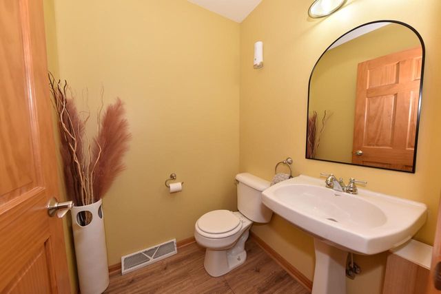 3234 S 57th STREET, Milwaukee, WI 53219