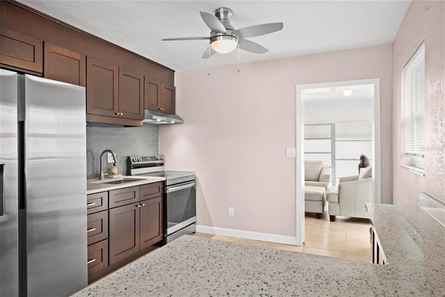 2920 57TH STREET S, Gulfport, FL 33707