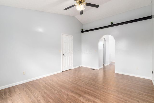 1380 Stanwix Court, Columbus, OH 43223