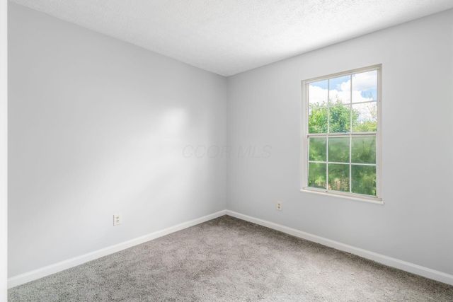 1380 Stanwix Court, Columbus, OH 43223