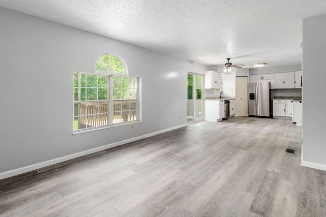 1380 Stanwix Court, Columbus, OH 43223