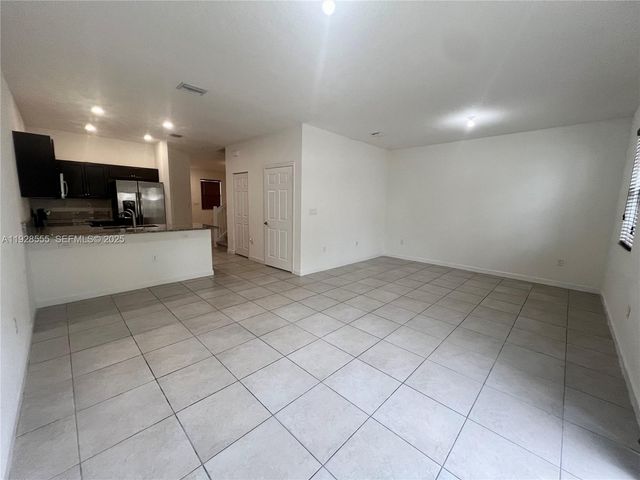 15001 SW 119th Ln 15001, Miami, FL 33196