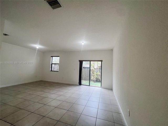 15001 SW 119th Ln 15001, Miami, FL 33196