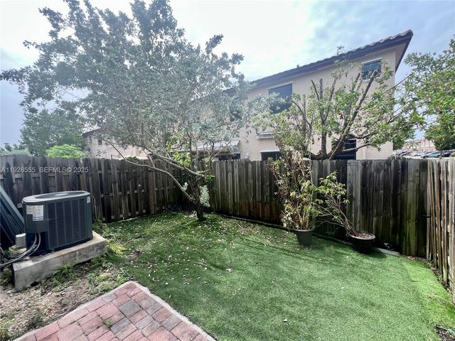 15001 SW 119th Ln 15001, Miami, FL 33196