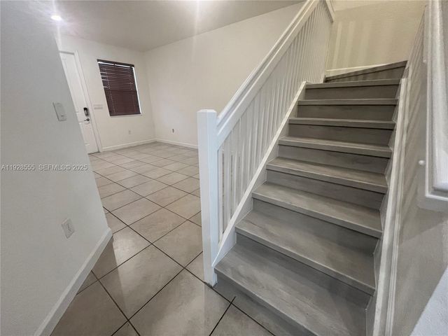 15001 SW 119th Ln 15001, Miami, FL 33196