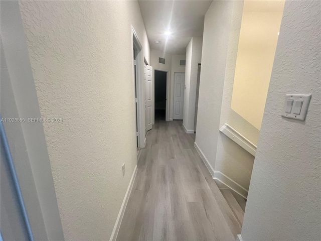 15001 SW 119th Ln 15001, Miami, FL 33196