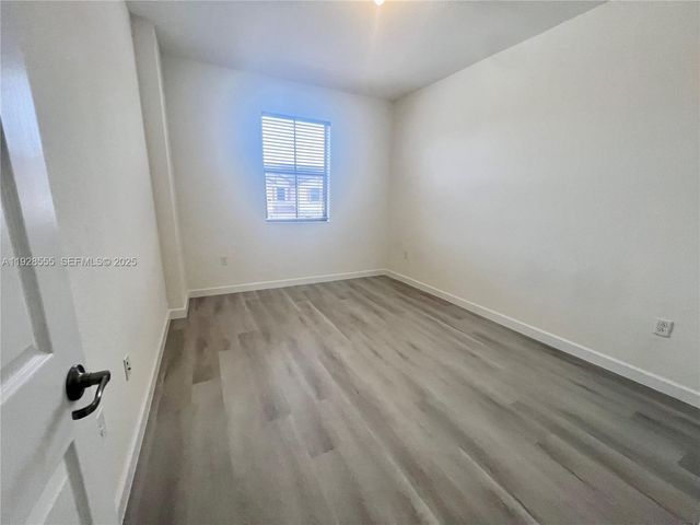 15001 SW 119th Ln 15001, Miami, FL 33196