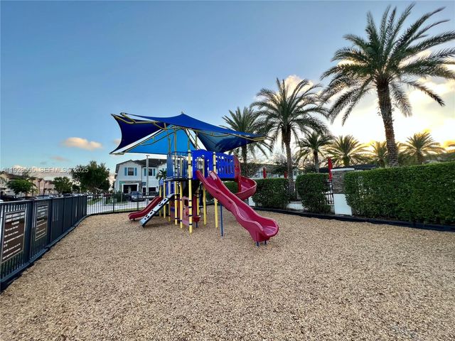 15001 SW 119th Ln 15001, Miami, FL 33196