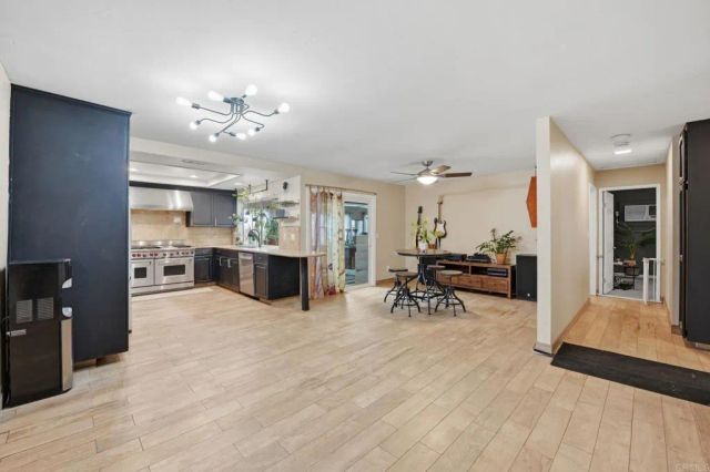 12661 Ridgeton Drive, Lakeside, CA 92040