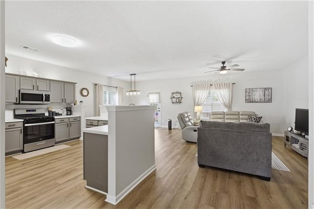109 Brookview Court, Dallas, GA 30132