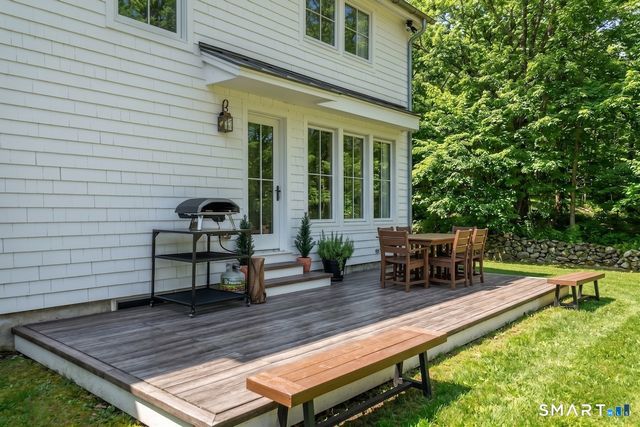 9 Old Paddock Lane, Kent, CT 06757