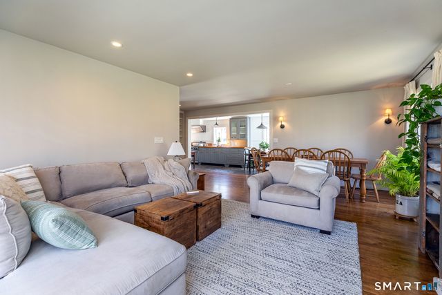 9 Old Paddock Lane, Kent, CT 06757