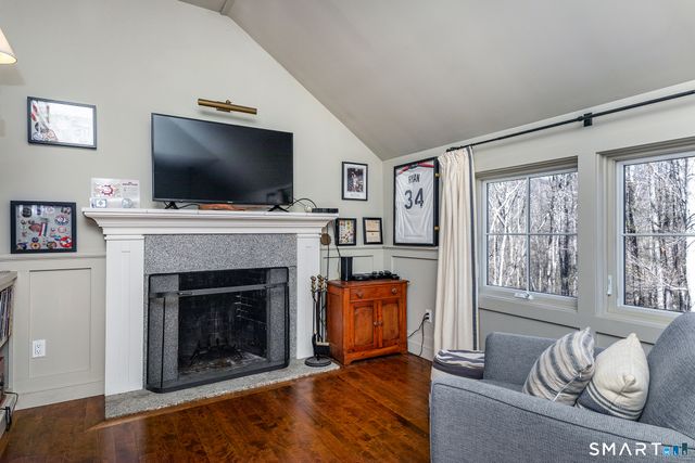 9 Old Paddock Lane, Kent, CT 06757