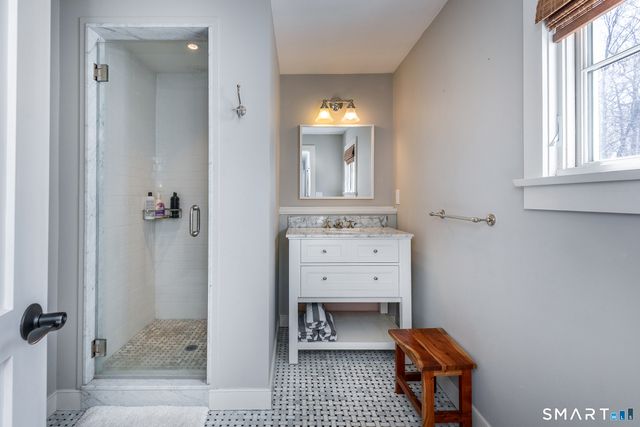9 Old Paddock Lane, Kent, CT 06757