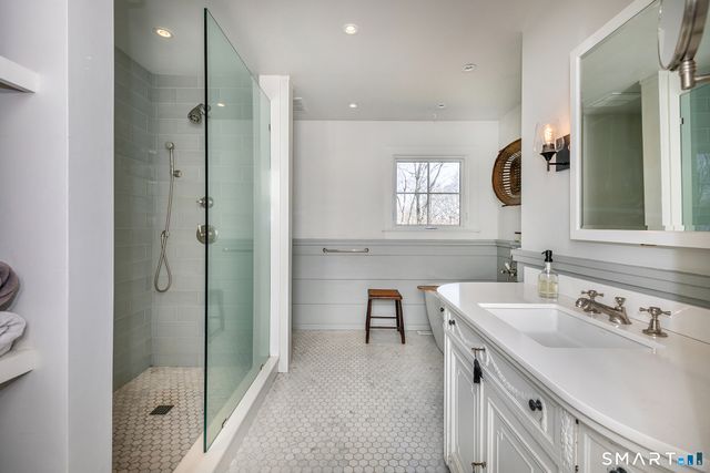 9 Old Paddock Lane, Kent, CT 06757