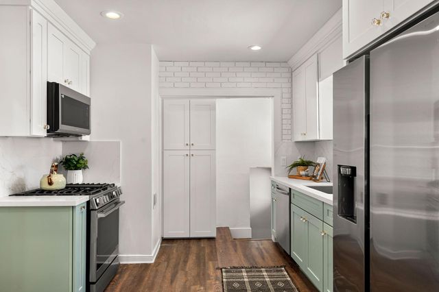 516 La Purissima Way, Sacramento, CA 95819