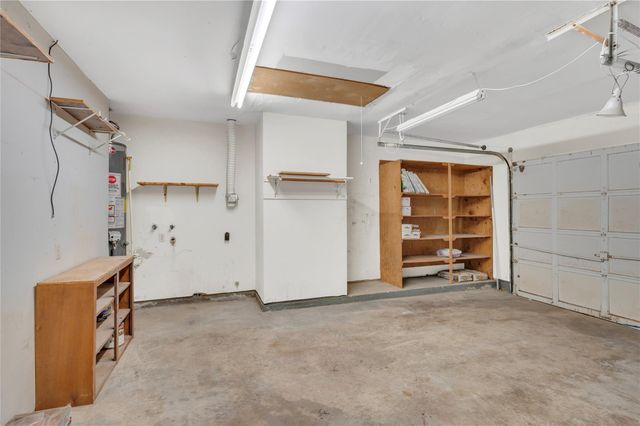 605 S Heather Lane, Friendswood, TX 77546