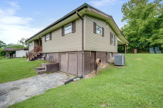 1466 Vance Tank Road, Bristol, TN 37620