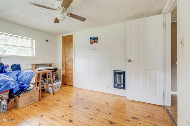 1466 Vance Tank Road, Bristol, TN 37620