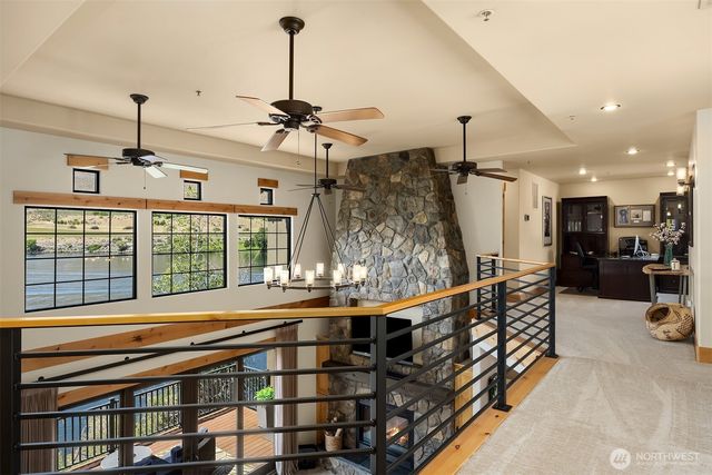 23195 Columbia Pointe Lane, Orondo, WA 98843