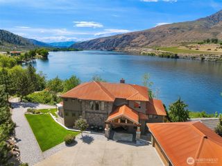 23195 Columbia Pointe Lane, Orondo, WA 98843