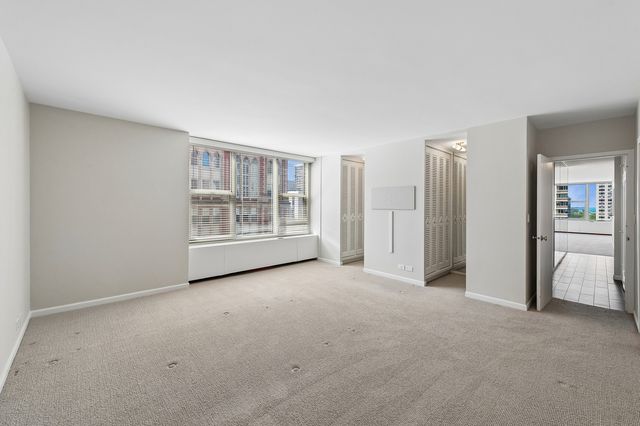 1325 N State Parkway 13B, Chicago, IL 60610