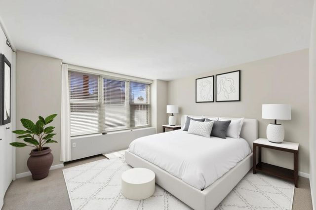 1325 N State Parkway 13B, Chicago, IL 60610