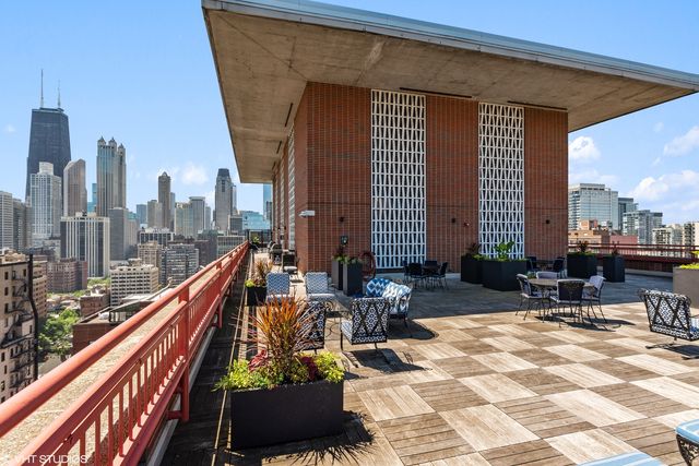1325 N State Parkway 13B, Chicago, IL 60610