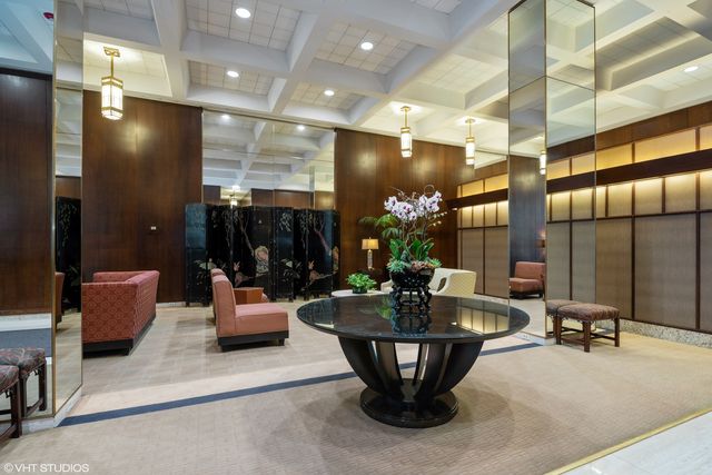 1325 N State Parkway 13B, Chicago, IL 60610