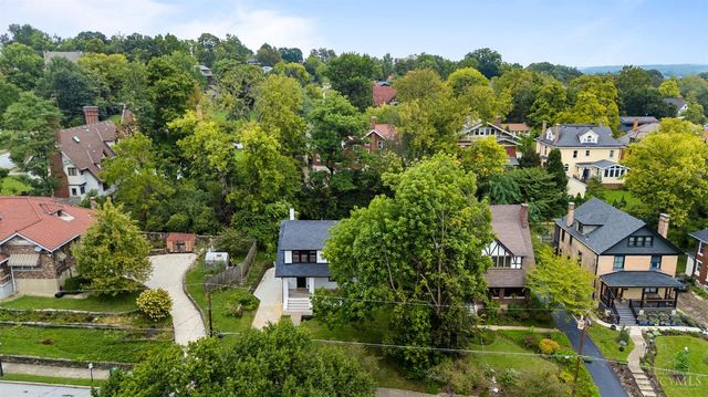 1016 Valley Lane, Cincinnati, OH 45229