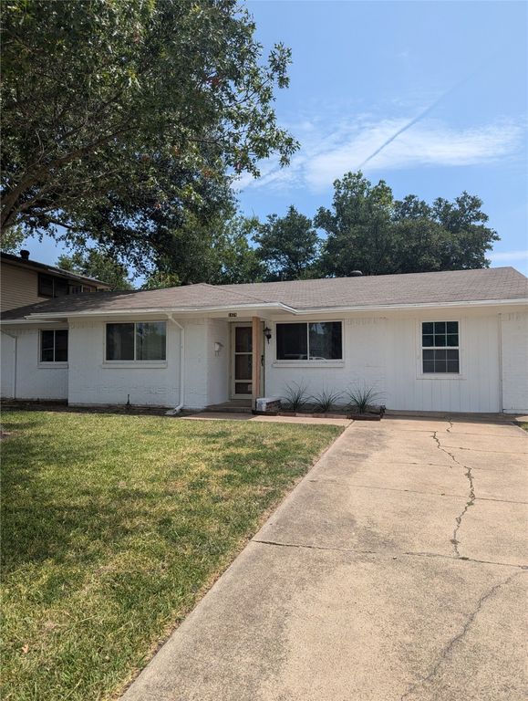 1424 ANDREW, Mesquite, TX 75149