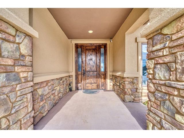 33001 Oak Way, Trinidad, CO 81082