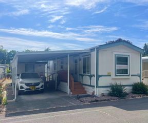 431 Ashwood Drive, Grants Pass, OR 97526