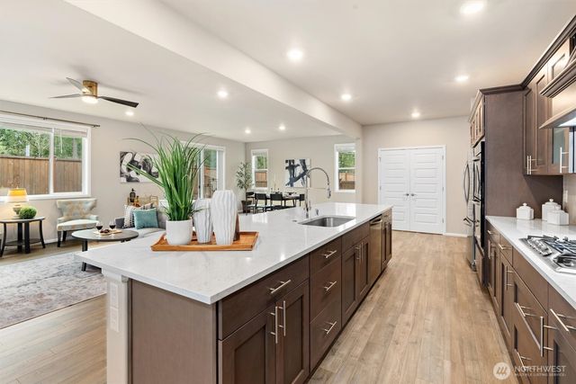 26334 203rd Place SE, Covington, WA 98042