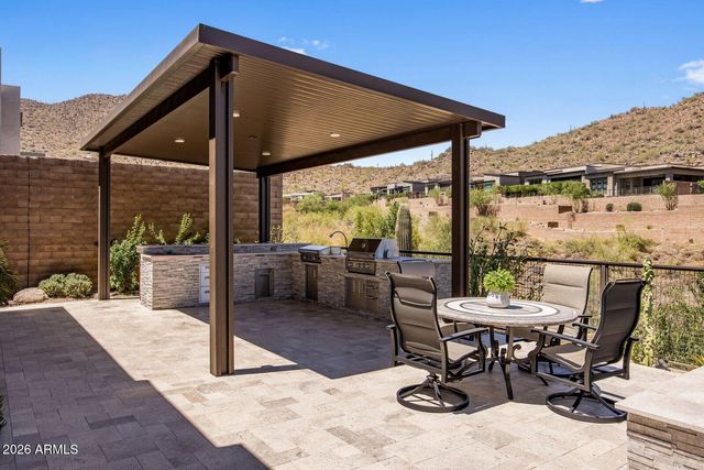 14166 E HIGHLAND Avenue, Fountain Hills, AZ 85268