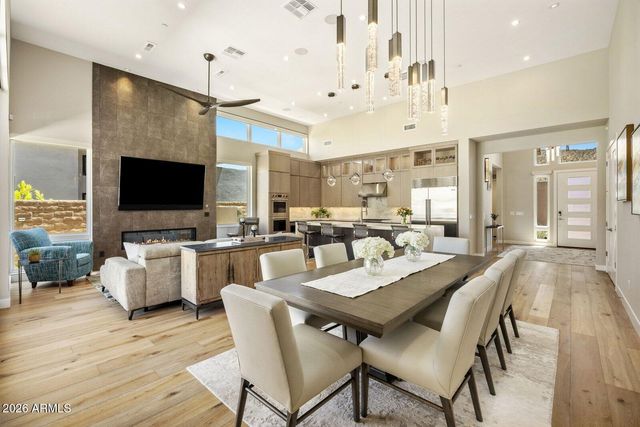 14166 E HIGHLAND Avenue, Fountain Hills, AZ 85268