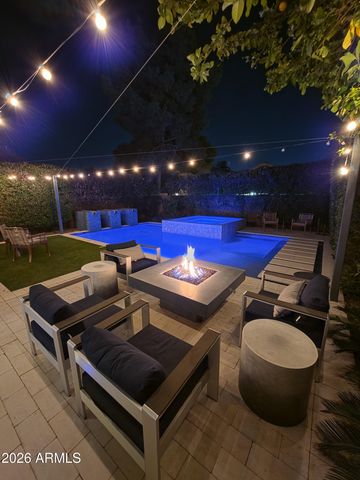 4043 E MEADOW Drive, Phoenix, AZ 85032