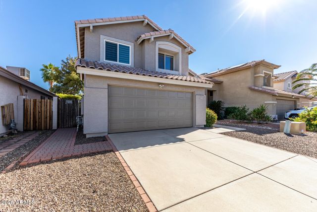 4043 E MEADOW Drive, Phoenix, AZ 85032