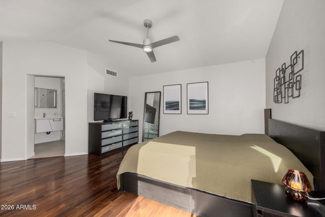 4043 E MEADOW Drive, Phoenix, AZ 85032