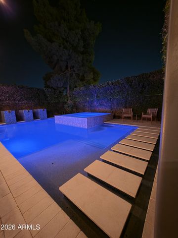 4043 E MEADOW Drive, Phoenix, AZ 85032