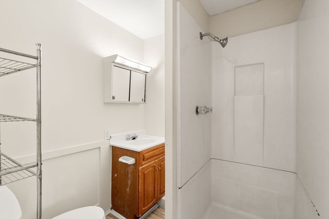 286 Fenno St 4, Revere, MA 02151