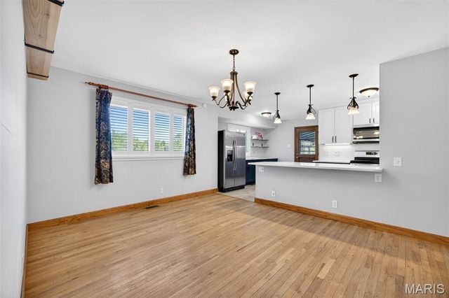 1122 King Carey Drive, St Louis, MO 63146