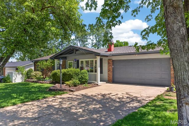 1122 King Carey Drive, St Louis, MO 63146